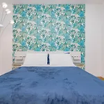 Milano By Rhospitality It Bed and Breakfast