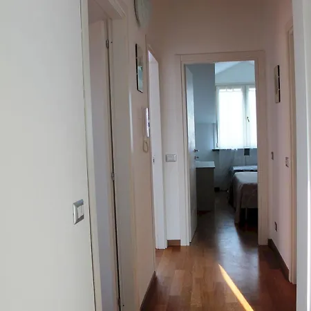 Milano By Rhospitality It Panzió 3*