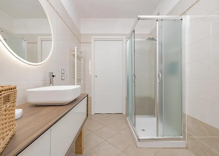 Milano By Rhospitality It Cornaredo