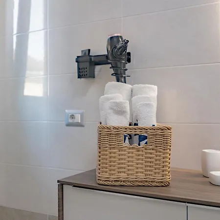 Milano By Rhospitality It